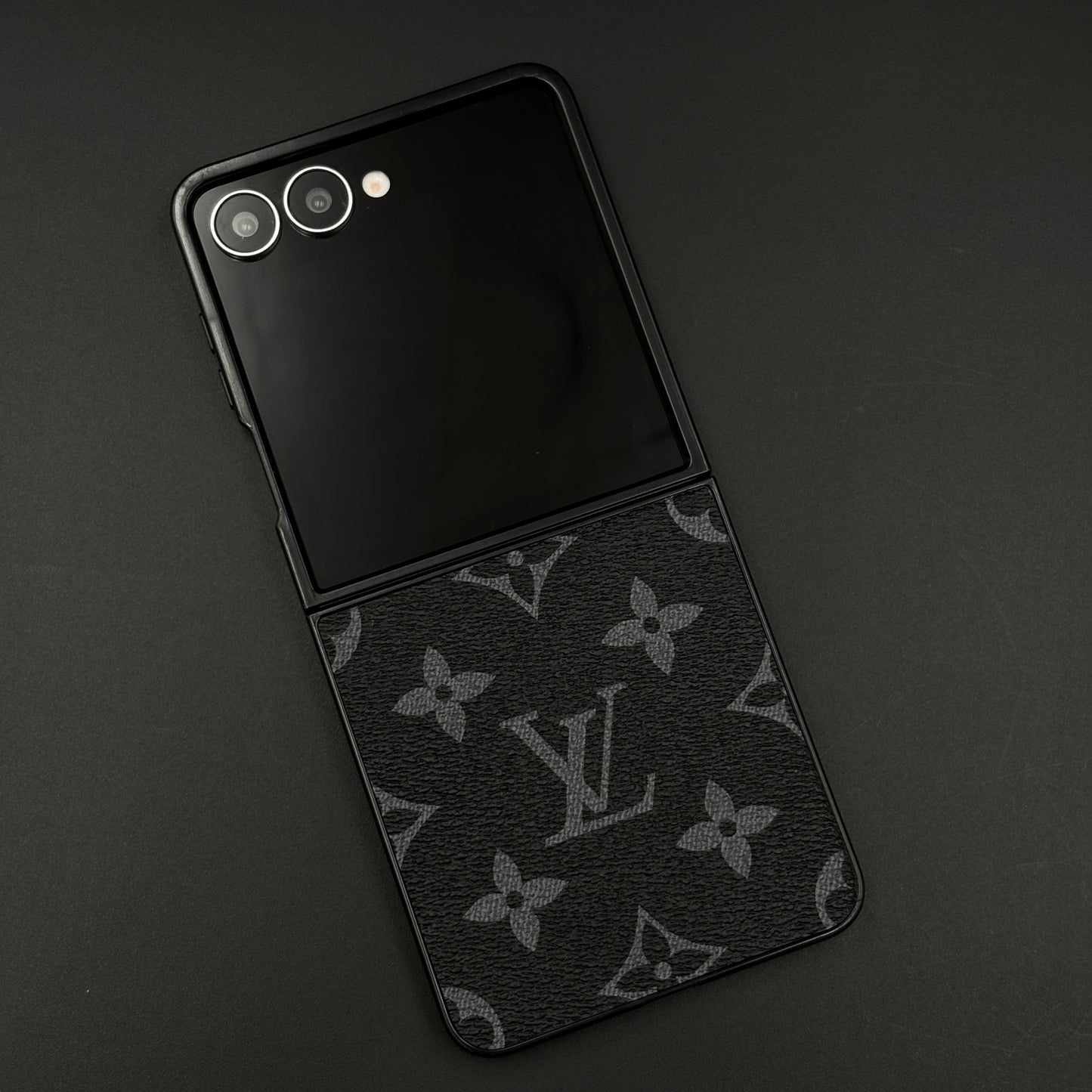 FlexFlip™ Leather Case – Z Flip Series