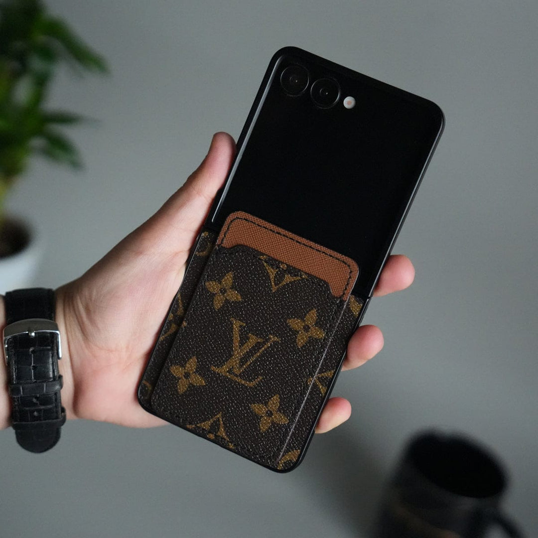 Z-Flip LuxePocket™ Case – Premium Leather Wallet